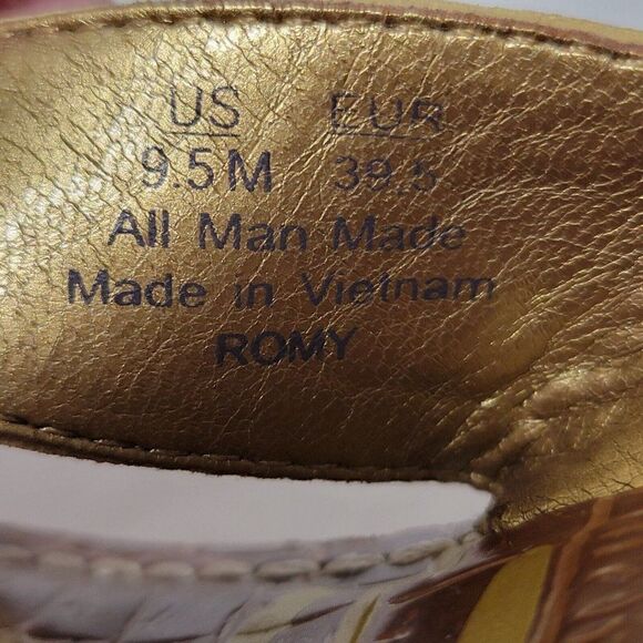 Sam Edelman Wedge Sandals Womens Size 9.5 M Romy Patent Leather Tan Flip Flop - Picture 11 of 12